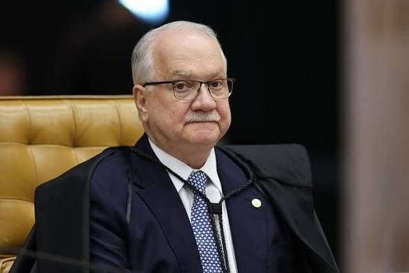 Fachin determina levantamento de sigilo em 24h em investigações do Banco Master